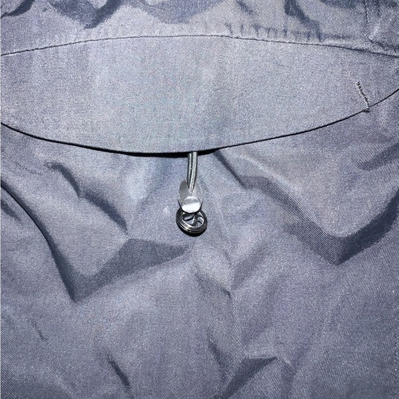 Lululemon Athletica Black Windbreaker Jacket US 4 - Picture 6 of 7